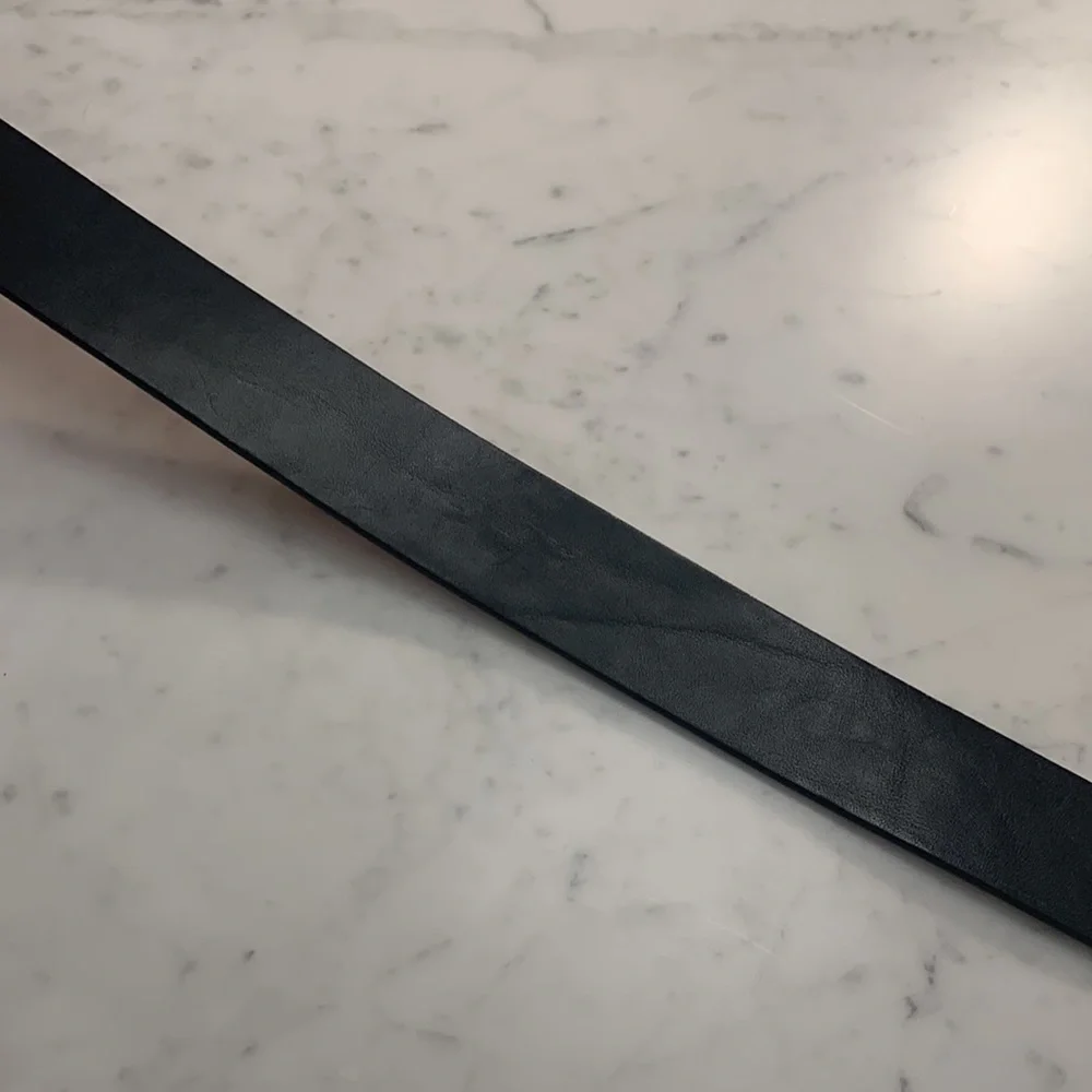 Etro Belt Size 100 Black Leather Belt with Silver Tone Buckle Mens